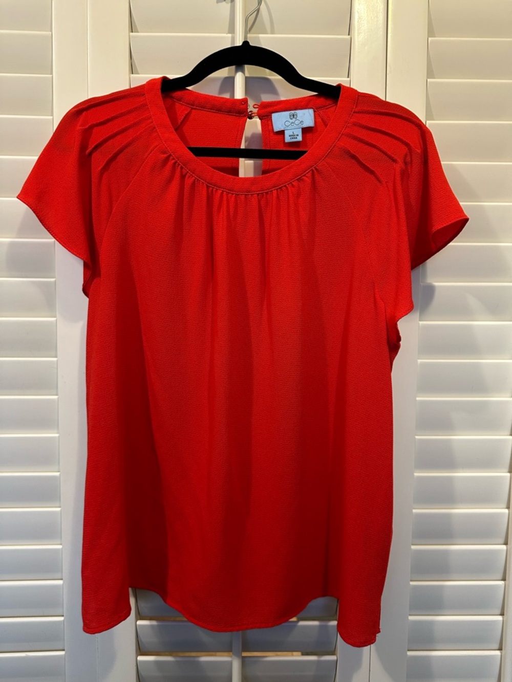 CeCe Red Short-Sleeve Pleated Blouse